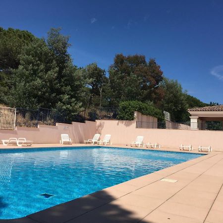 Sainte-Maxime - 3 Bedroom Apartment, Air Conditioned, Outdoor Terrace, Swimming Pool エクステリア 写真